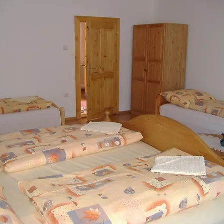 Apartment Fenyves